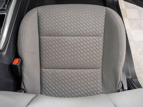 Used 2022 Toyota Tacoma SR5 w/ Technology Package image 29