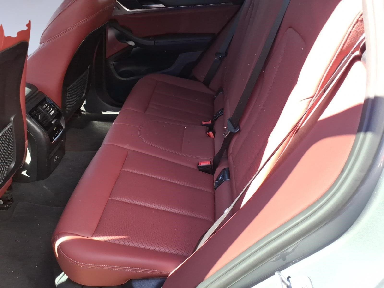 Used 2024 BMW X3 xDrive30i w/ Premium Package AWD/4WD image 9