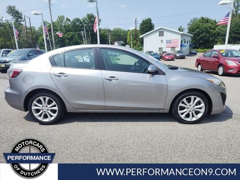 Used 2010 MAZDA MAZDA3 s Grand Touring FWD image 2