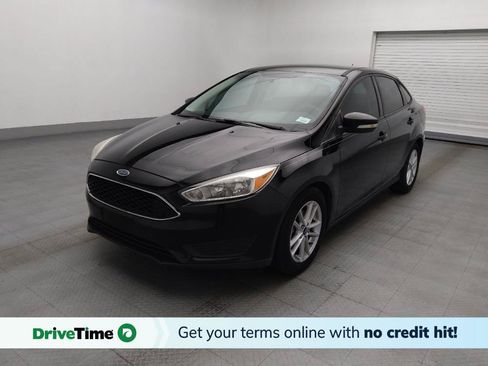 Used 2016 Ford Focus SE FWD image 1