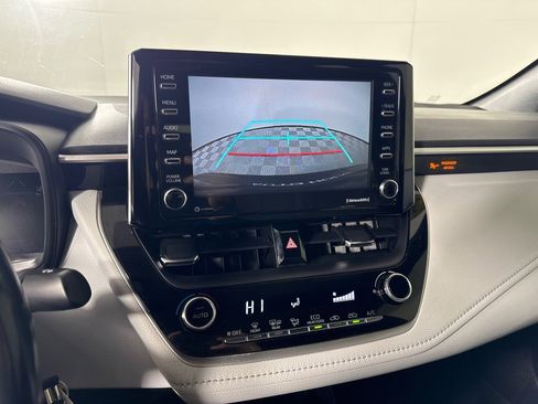 Used 2021 Toyota Corolla SE image 17