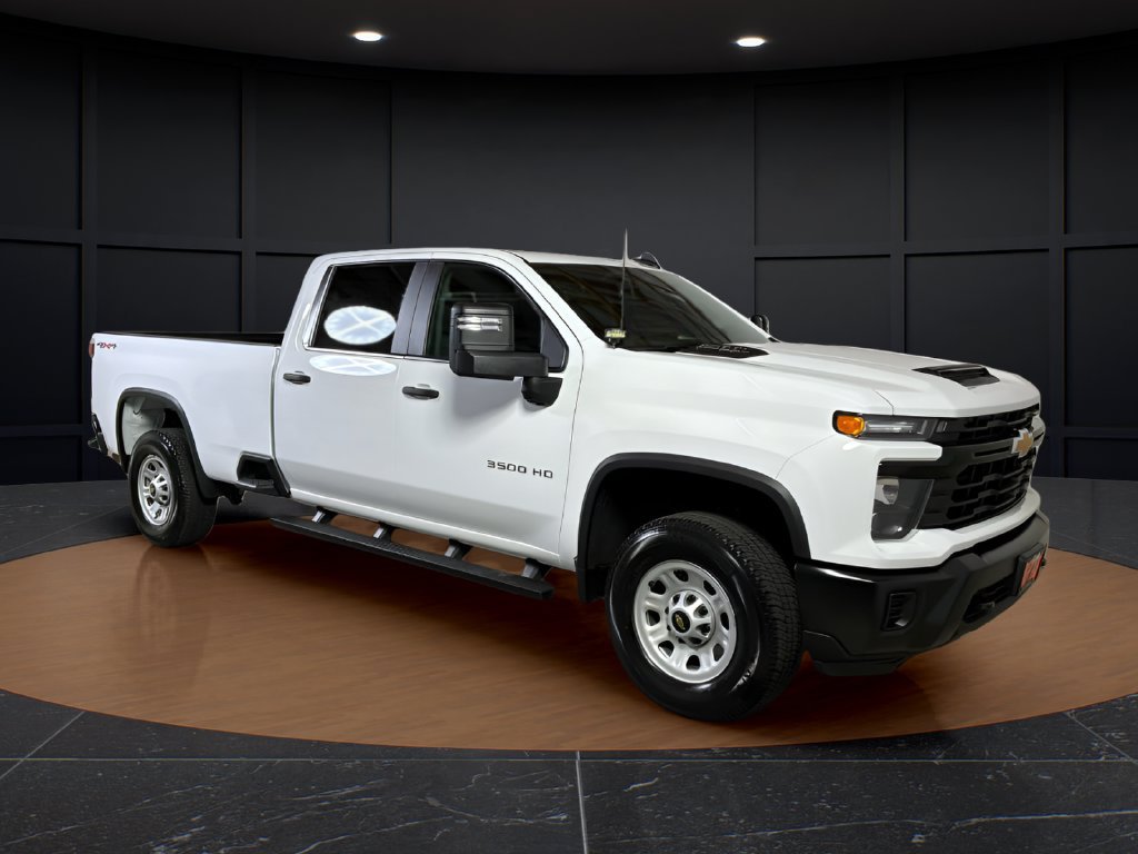 Used 2025 Chevrolet Silverado 3500 W/T AWD/4WD image 8
