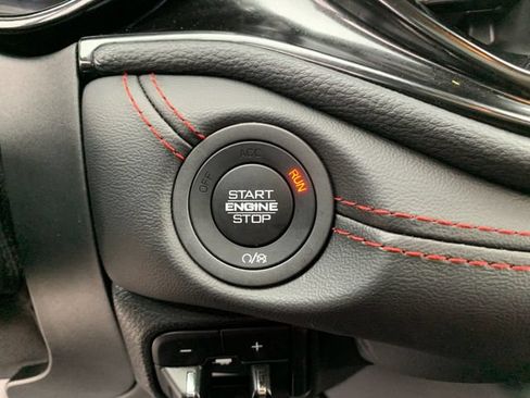 Used 2025 Dodge Durango GT AWD/4WD image 26