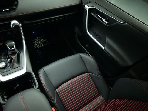 Used 2025 Toyota RAV4 XSE image 10