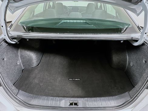 Used 2024 Nissan Altima 2.5 SV image 26