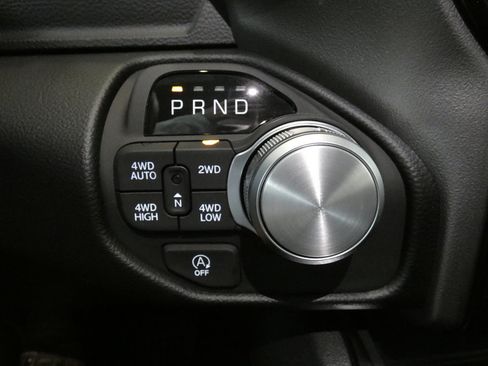 New 2026 RAM 1500 Laramie w/ Chrome Appearance Group AWD/4WD image 17