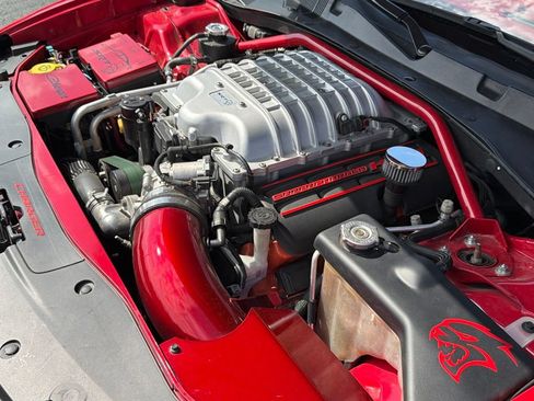 Used 2017 Dodge Charger SRT Hellcat w/ Harman/Kardon Audio Group RWD image 27