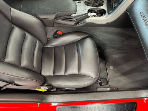Used 2007 Chevrolet Corvette Z06 w/ Preferred Equipment Group RWD image 58