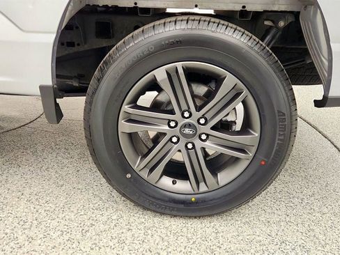 Used 2022 Ford F150 XLT w/ Equipment Group 302A High image 9