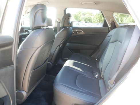 Certified 2024 Kia Sportage EX AWD/4WD image 35