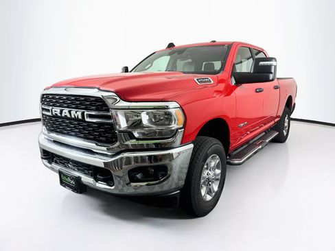 Used 2024 RAM 2500 Big Horn w/ Safety Group AWD/4WD image 3