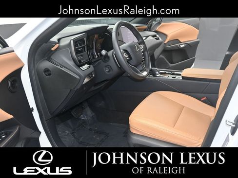 Certified 2025 Lexus RX 350 FWD w/ Technology Package image 13