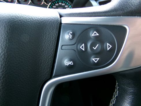 Used 2020 GMC Yukon SLT image 21