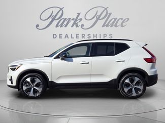 Certified 2023 Volvo XC40 B4 Plus w/ Protection Package Premier FWD video 2