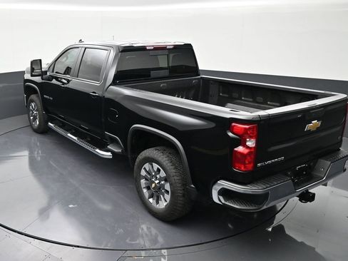 Used 2026 Chevrolet Silverado 2500 LT AWD/4WD image 14