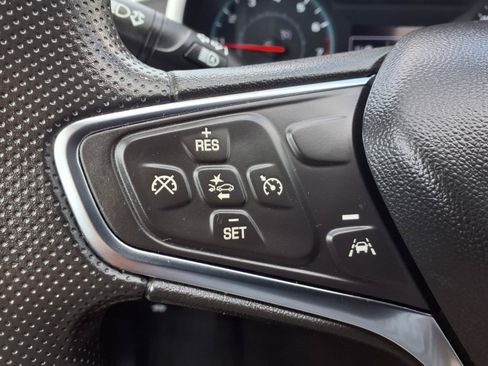 Used 2025 Chevrolet Malibu LT FWD image 17