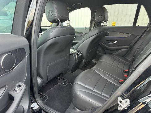 Used 2022 Mercedes-Benz GLC 300 4MATIC image 13