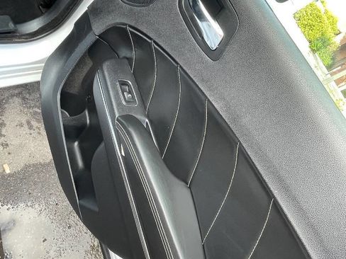 Used 2014 Dodge Charger R/T image 22