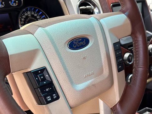 Used 2013 Ford F150 King Ranch w/ King Ranch Luxury Pkg AWD/4WD image 29