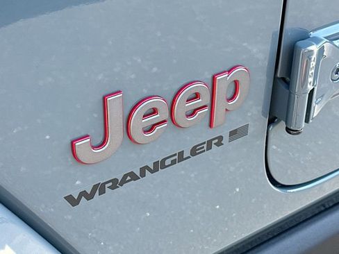 New 2025 Jeep Wrangler Rubicon image 19