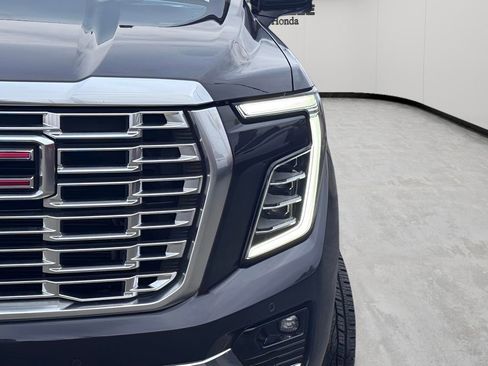Used 2025 GMC Yukon Denali image 7
