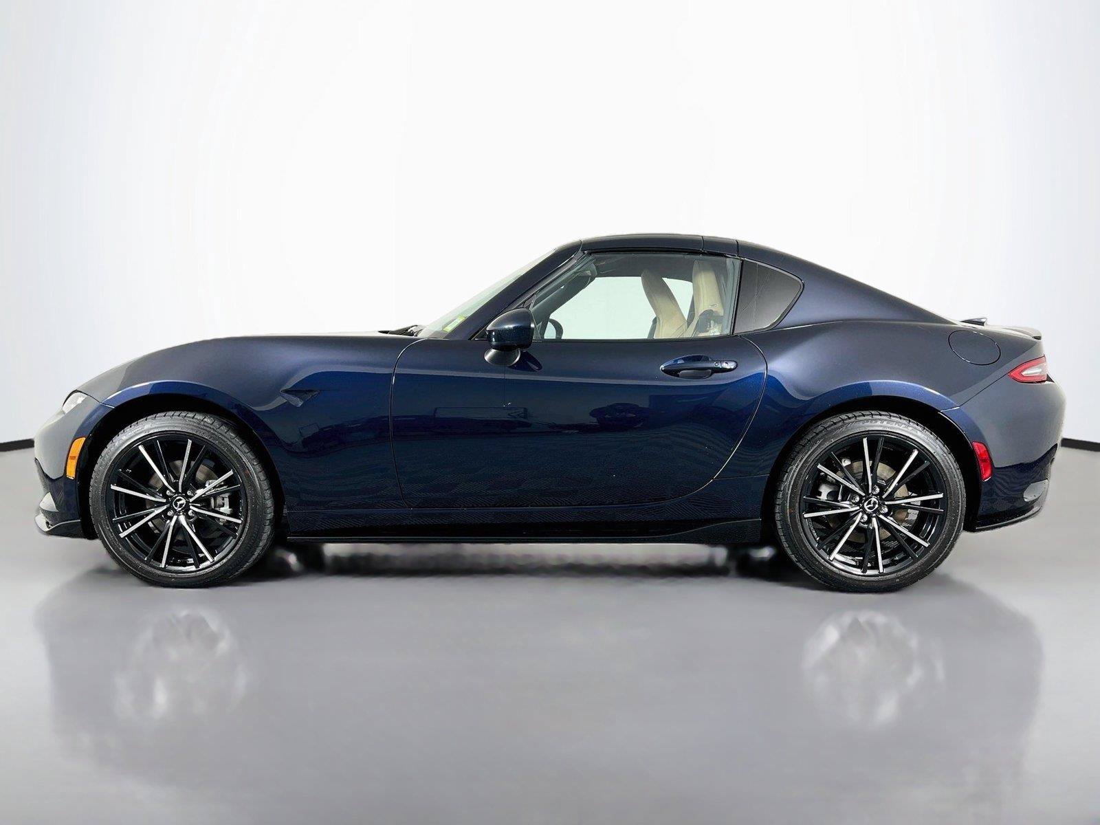 Used 2025 MAZDA MX-5 Miata RF Grand Touring w/ Appearance Package RWD image 3