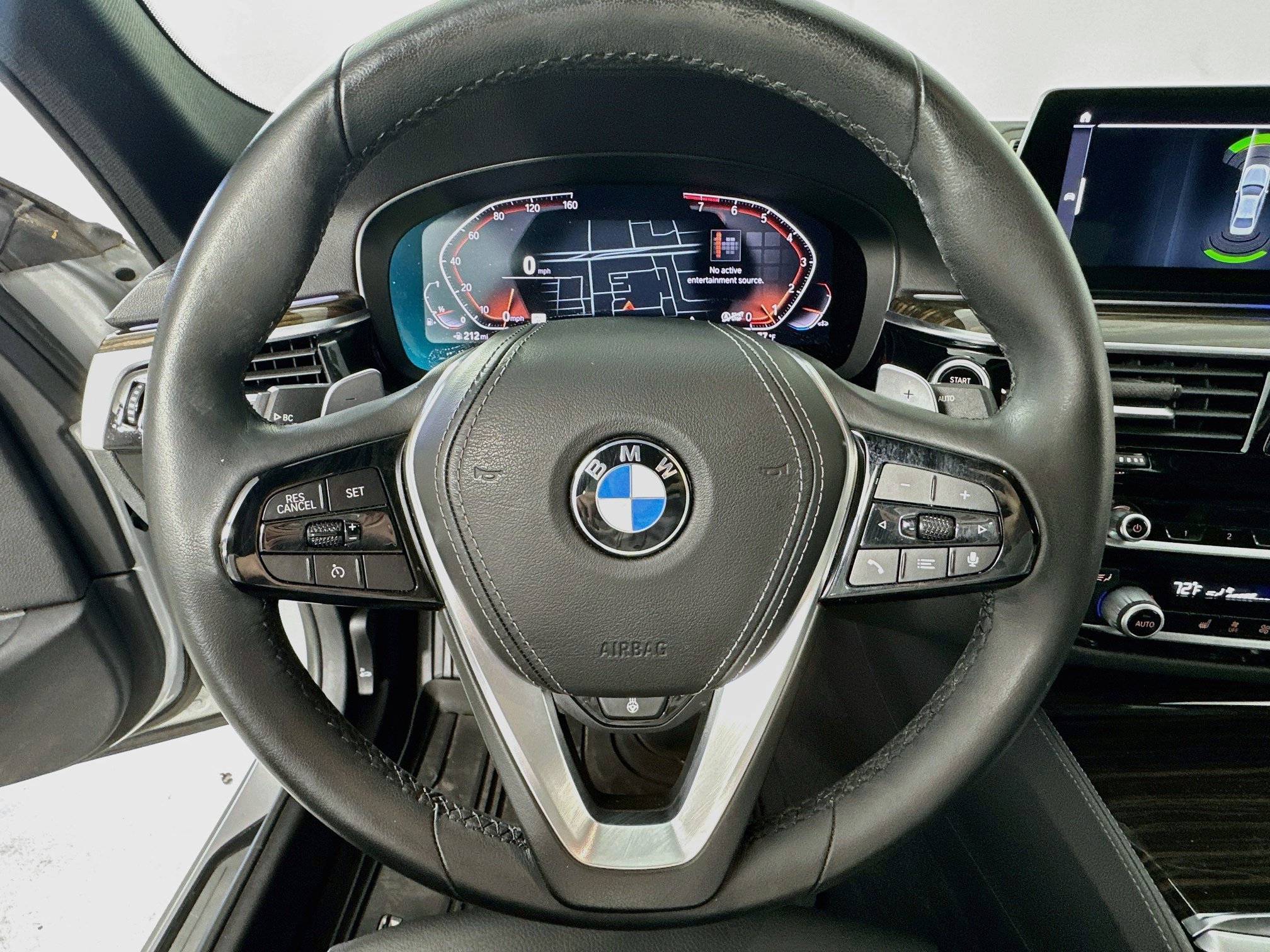 Used 2020 BMW 540i RWD image 11