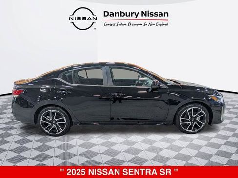 Certified 2025 Nissan Sentra SR FWD image 2