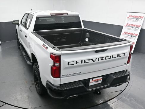 Used 2021 Chevrolet Silverado 1500 LT Trail Boss image 29