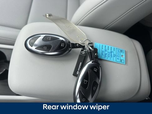 New 2026 Hyundai Kona SEL Premium FWD image 25