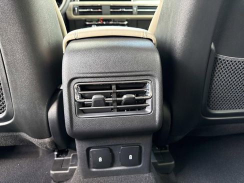 New 2026 Lincoln Corsair Premiere image 16