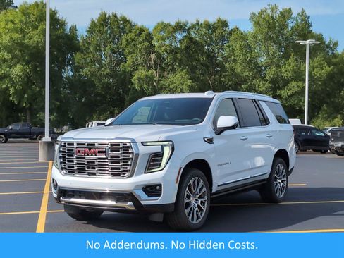 New 2026 GMC Yukon Denali w/ Denali Reserve Package AWD/4WD image 1
