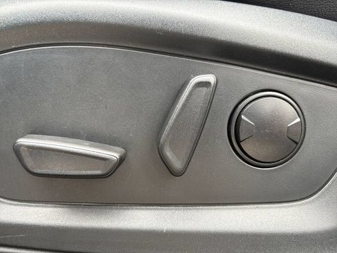 Used 2022 Ford Explorer ST AWD/4WD image 19