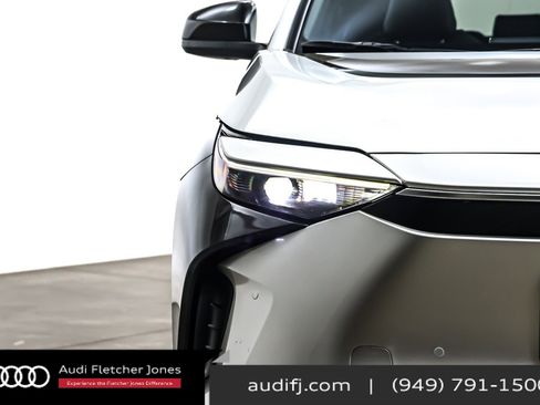 Used 2024 Toyota bZ4X FWD image 13