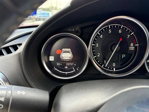 Used 2022 MAZDA MX-5 Miata RF Grand Touring RWD image 17