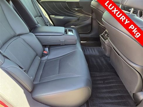 Used 2019 Lexus LS 500 image 20
