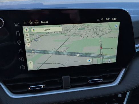 New 2026 Chevrolet Equinox LT w/ Safety and Technology Package image 19