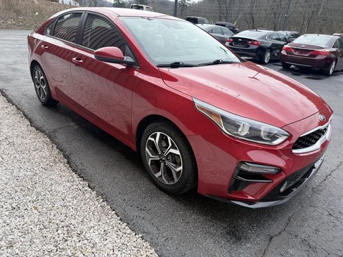 Used 2020 Kia Forte LXS image 12