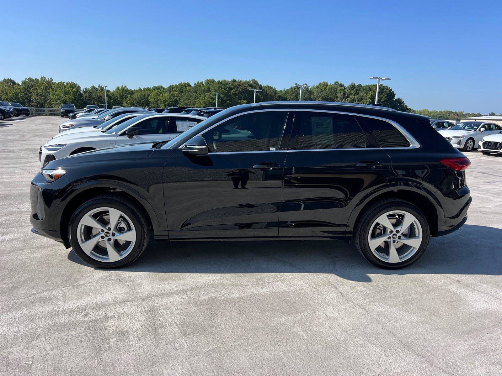 Used 2025 Audi Q5 Premium Plus AWD/4WD image 8