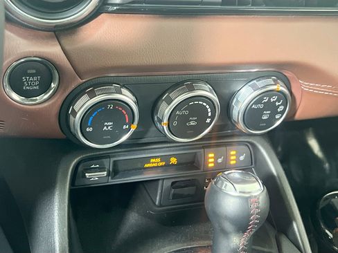 Used 2017 MAZDA MX-5 Miata RF Grand Touring image 15