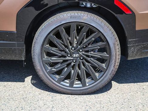 New 2025 Hyundai Santa Fe Calligraphy FWD image 12