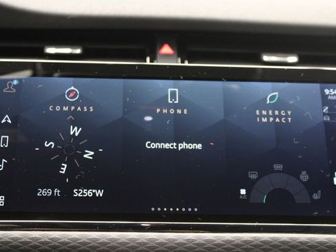 Used 2023 Land Rover Range Rover Evoque R-Dynamic S image 27