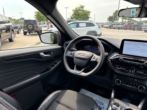Used 2025 Ford Escape ST-Line FWD image 48