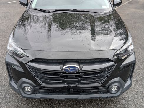 Used 2023 Subaru Outback Premium image 12