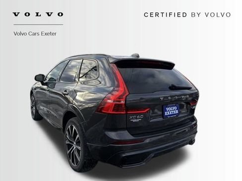 Certified 2023 Volvo XC60 B5 Plus w/ Climate Package image 3