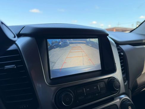 Used 2016 Chevrolet Tahoe LT image 12