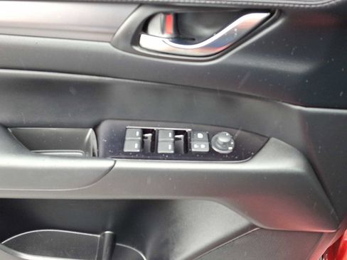 Used 2022 MAZDA CX-5 AWD 2.5 S w/ Preferred Package image 12