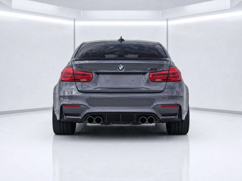 Used 2018 BMW M3 RWD image 4
