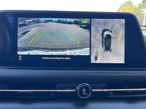 New 2025 Nissan Ariya FWD image 6