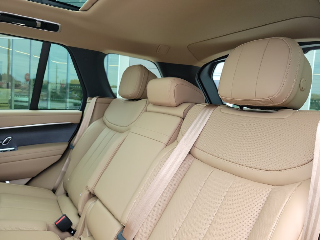 New 2027 Land Rover Range Rover SE AWD/4WD image 15